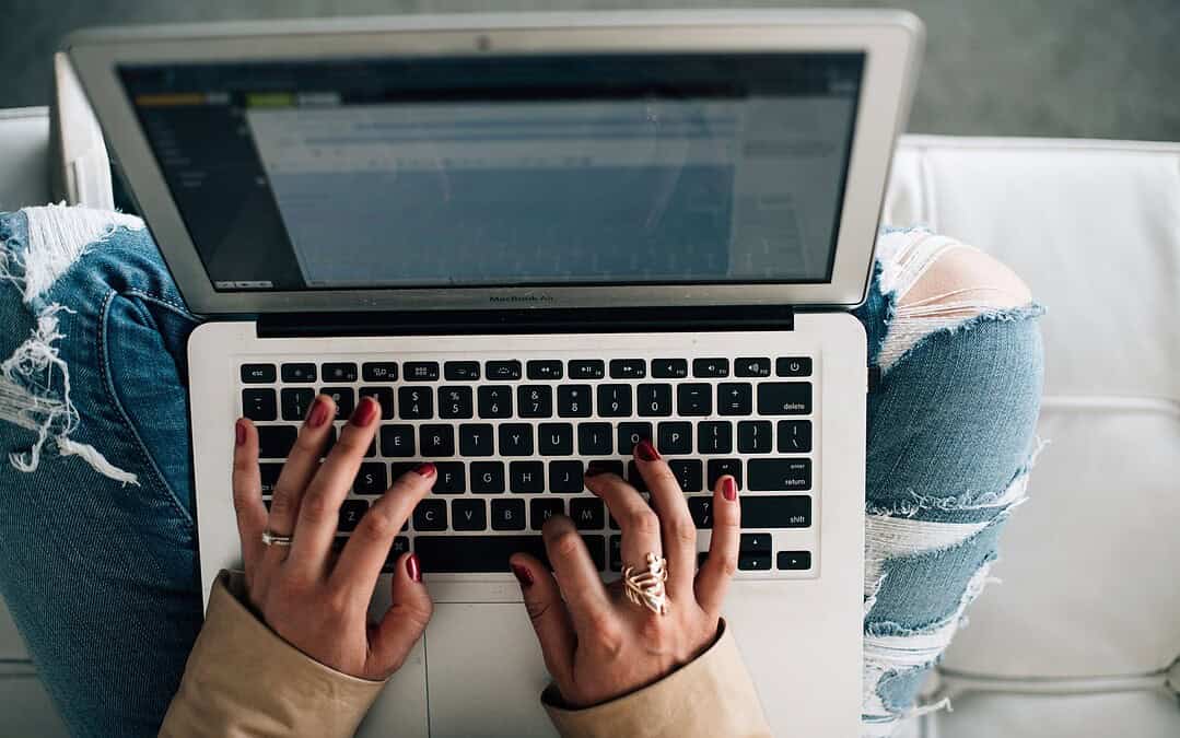 Has Blogging Come Full Circle? Why Connection Matters More Than Ever